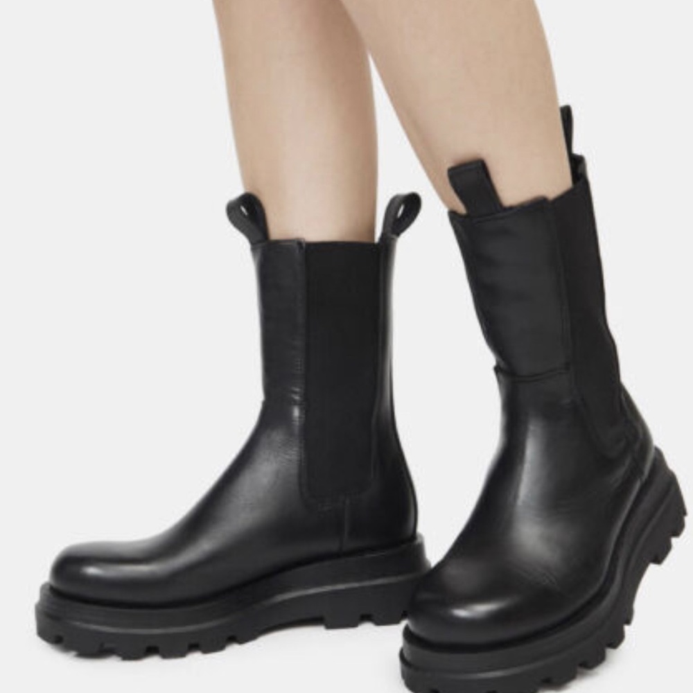 NIB Steve Madden Explorer lug sole chunky boots sz 8.5